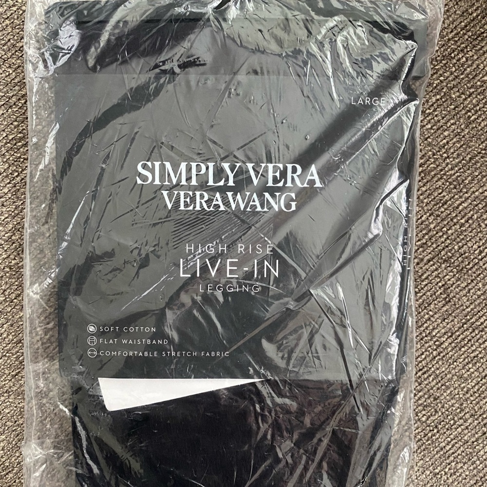 Brand new Simply Vera Black live in cotton legging